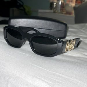 BRAND NEW VERSACE FRAMES IN ORIGINAL BOX